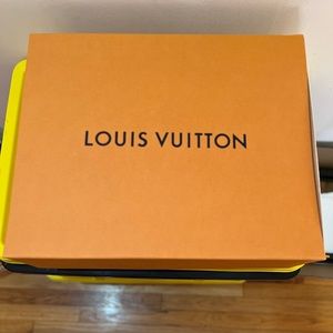 💥 SOLD 💥 LV large box, dust bag & Xmas shopping bag ONLY